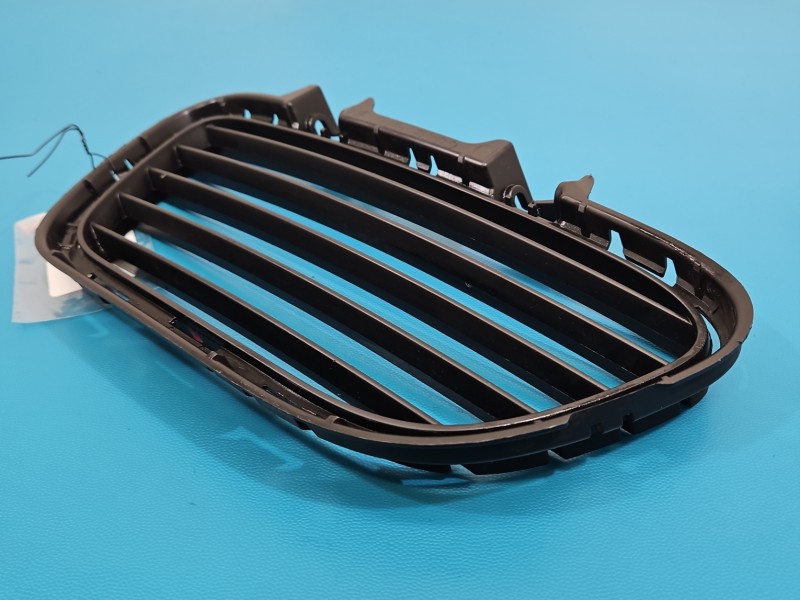 Zaślepka kratka zderzaka prawa atrapa Citroen C5 Aircross 17-25 9827000477