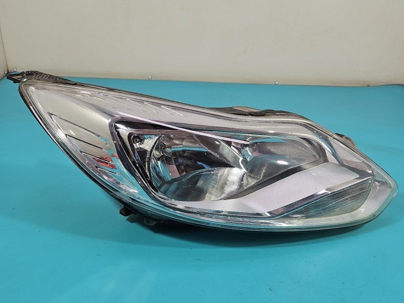 Reflektor prawy lampa przód Ford Focus Mk3 EUROPA