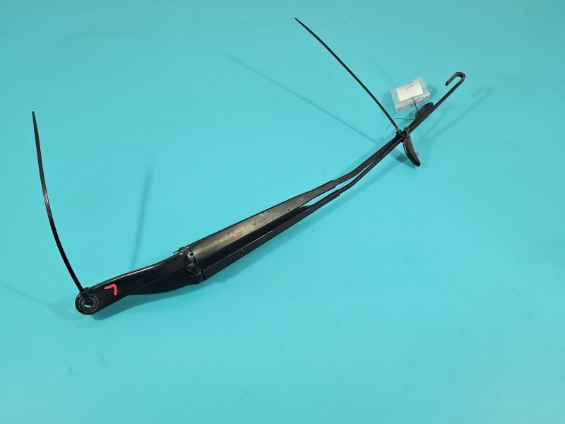 Ramie wycieraczki przód komplet lewe prawe Renault Master III 10-24 8200734777C, 8200734776B