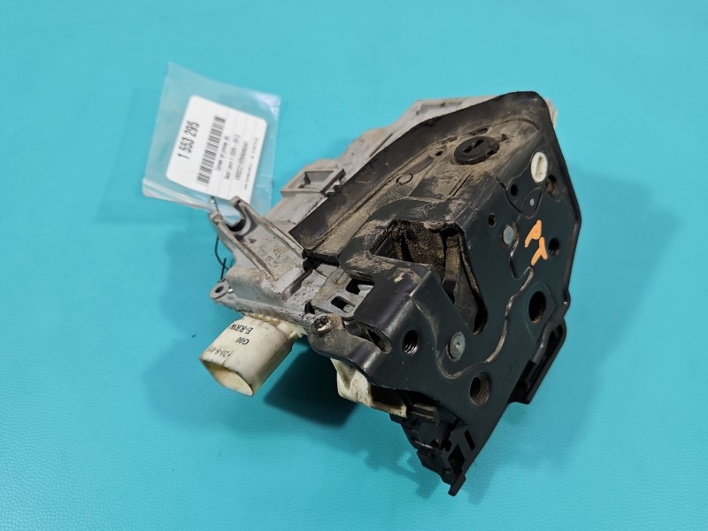 Zamek tył prawy 1P0839016 Seat Leon II Producent części: Seat, 7pin