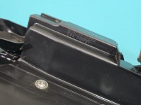 Zamek przód lewy 805035308RA Dacia Sandero III 20- EUROPA Producent części: Dacia, 2pin