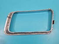 listwa nadwozia Jeep Grand Cherokee IV WK2 68143137AB Producent części: JEEP, z atrapy RAMKA KRATKA ATRAPY