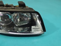 Reflektor prawy lampa przód Audi A4 B6 EUROPA