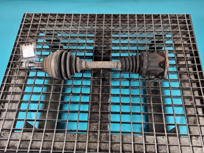 Półoś przód lewa Seat Leon III 12- 2.0 tdi (Crmb) automat