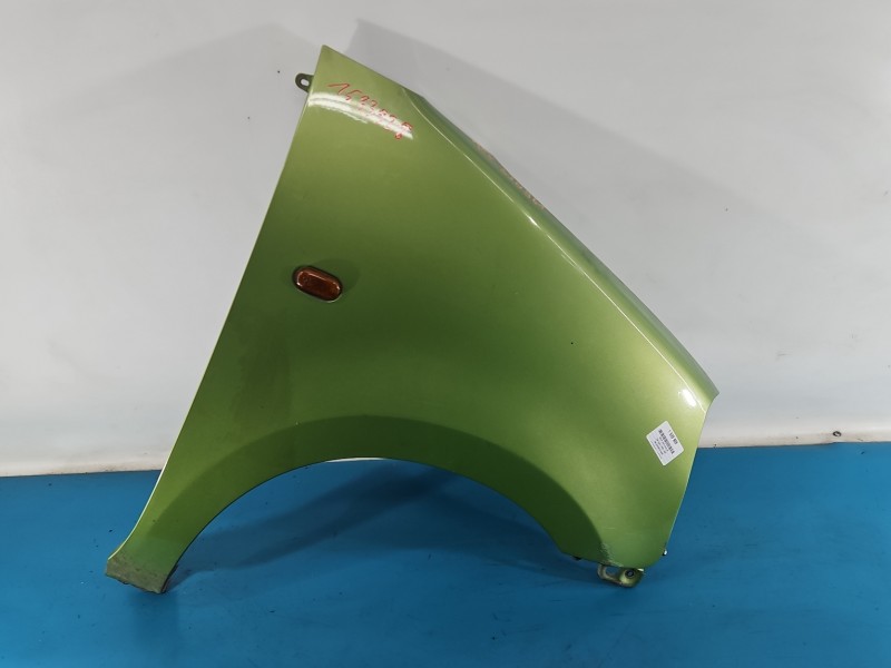 Błotnik przód prawy Opel Agila A I