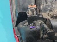 Lampa tył lewa Mercedes, Z BŁOTNIKA 09-12 Uszkodzone zaczepy trzymające boczną osłonę. Brak naklejki z numerem Mercedes W212...