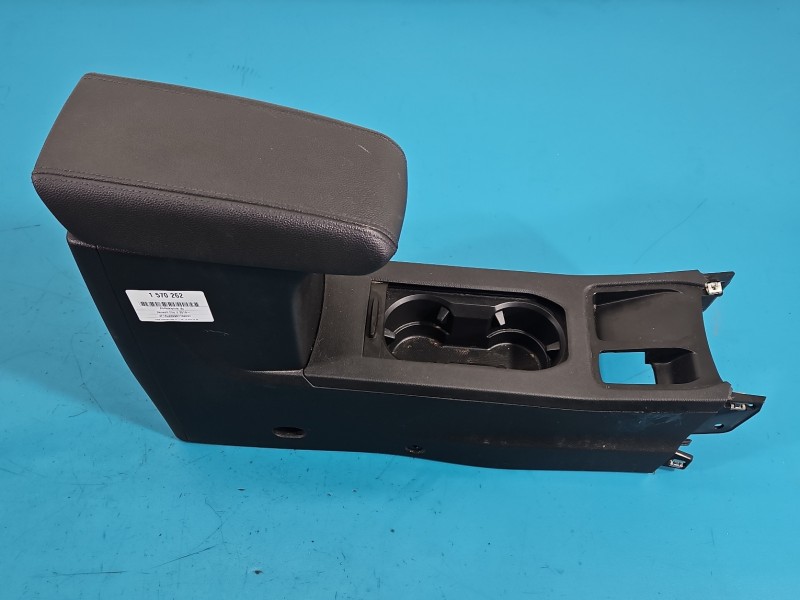 Podłokietnik TUNEL Renault Clio V 2019- 969158883R EUROPA