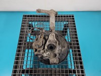 Zwrotnica lewa piasta przód 2.0 20v Audi A4 B6