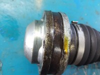 Półoś przód prawa Vw Caddy III 2K 1.9 tdi manual