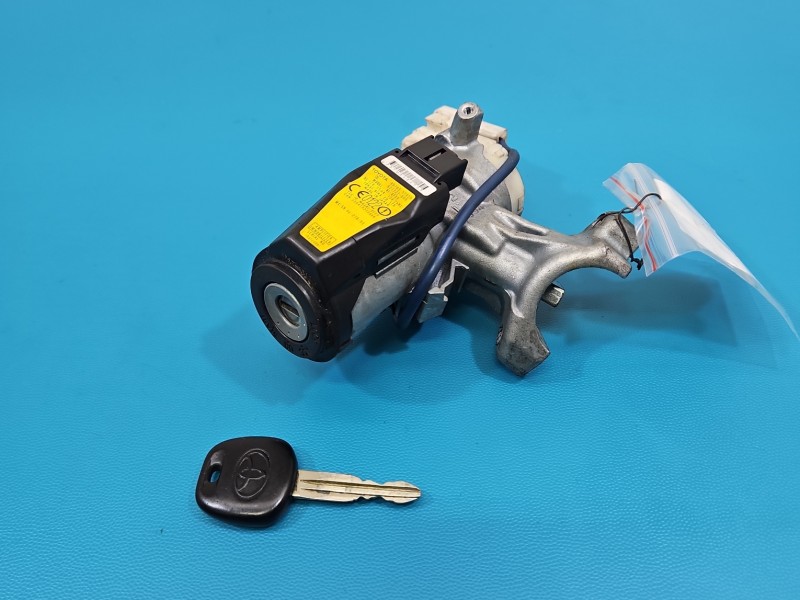 Stacyjka KLUCZYK WKŁADKA Toyota Yaris verso 89783-52020
