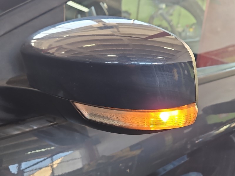 Lusterko lewe pin Ford Focus Mk3 HB 5d kolor Eb europa