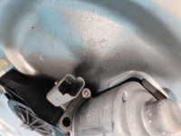 Podnośnik przód prawy SZYBY WINDA Kia Venga Producent części: KIA, 2 PIN 81320-1P020, 82480-1P020 5d HB