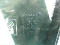 Szyba drzwi przód lewa Honda Legend IV KB1