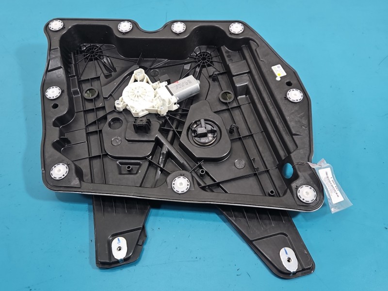 Podnośnik przód lewy SZYBY WINDA 3J0837401D, 4K0959801 Skoda Superb IV 5d kombi