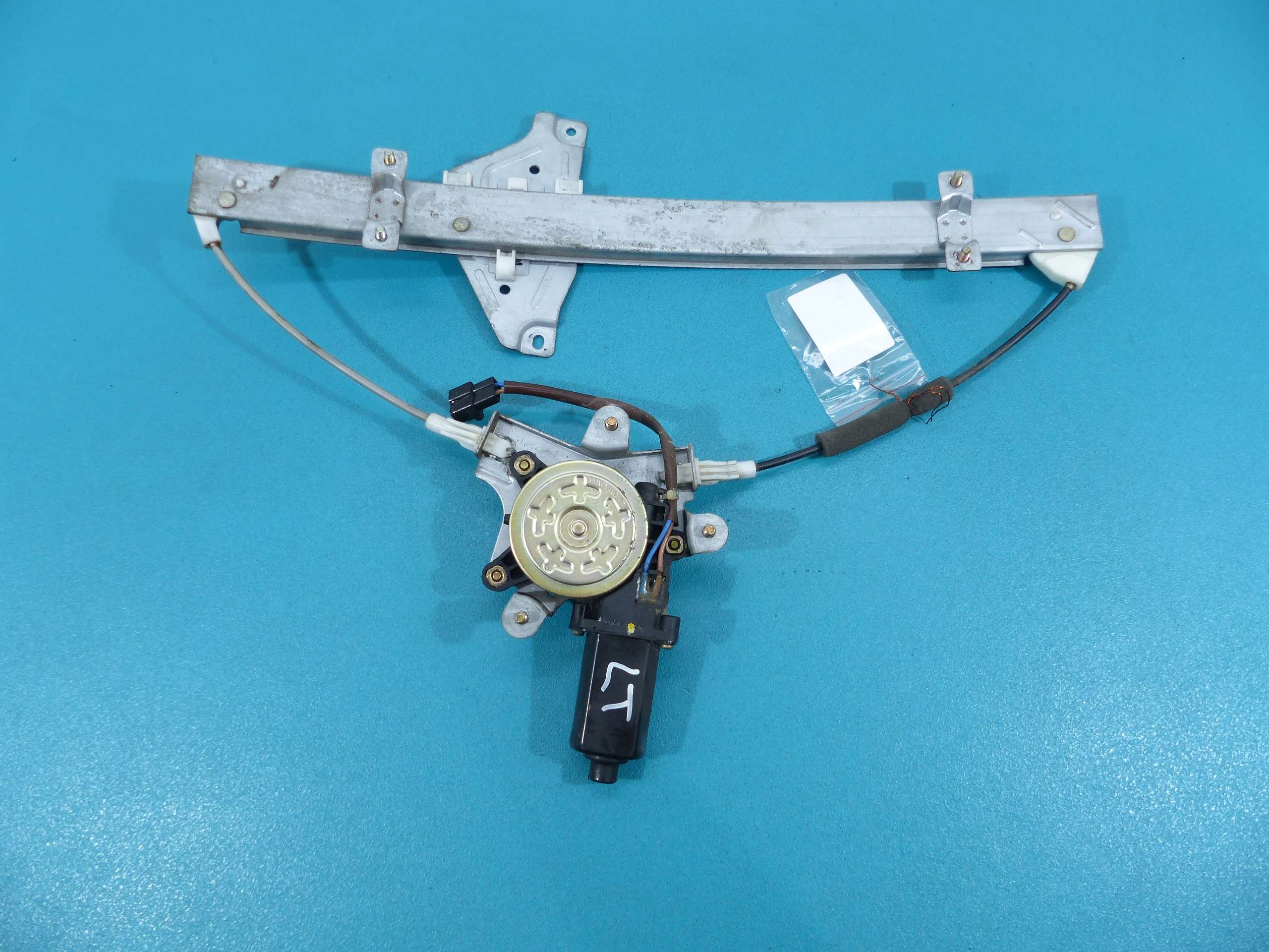 Podnośnik tył lewy Chevrolet Lacetti