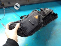 Reflektor lewy lampa przód AUDI Q7 I 4L EUROPA