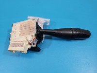 Przełącznik kierunkowskazów świateł Toyota Yaris I