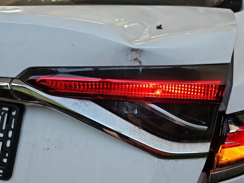 Lampa tył prawa klapy Toyota Corolla E21 19- sedan EUROPA 81580-02C31-00