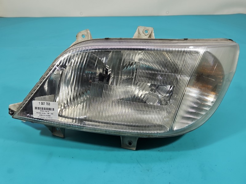 Reflektor lewy lampa przód Mercedes Sprinter I 903 EUROPA