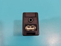 Gniazdo USB Toyota Auris II 86190-0D030