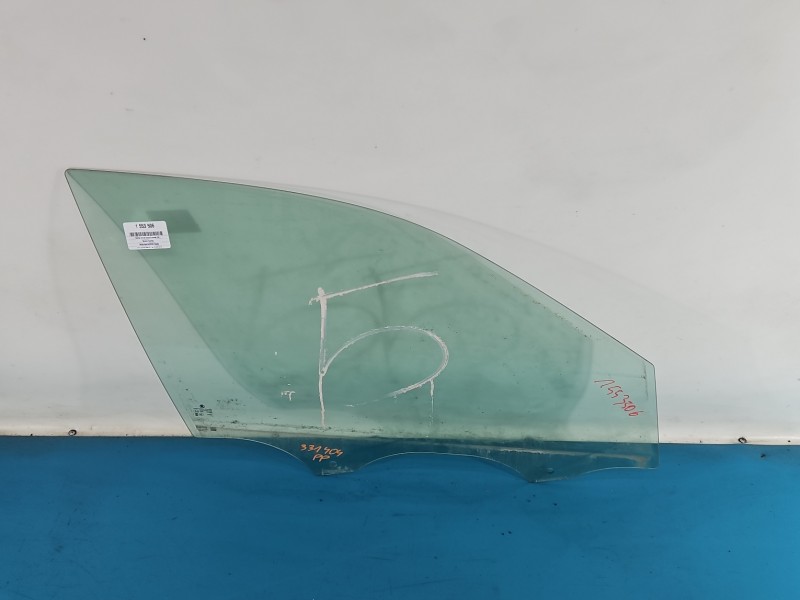 Szyba drzwi przód prawa pasażera Skoda Kamiq 2024R HB