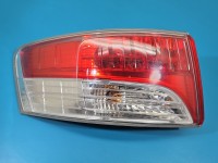 Lampa tył lewa TOYOTA Toyota Avensis III T27 sedan