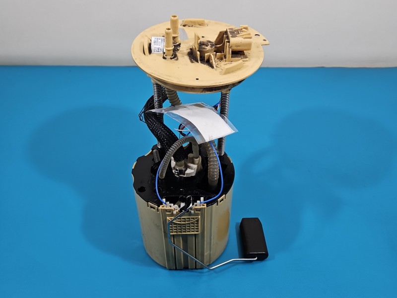 pompka Pompa paliwa Opel Astra V K 1.6 CDTI (A3171997, JARX0453LWQ) 13509661001, 13503108A Producent części: OPEL, 4 PIN