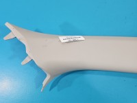 Osłona ZAŚLEPKA PLASTIK Przybrudzona, SŁUPKA PRAWA Toyota Yaris IV 62211-K0040