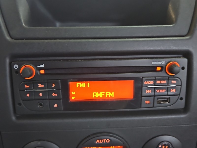 Radio fabryczne Renault Master III 10-24 281153711R radioodtwarzacz