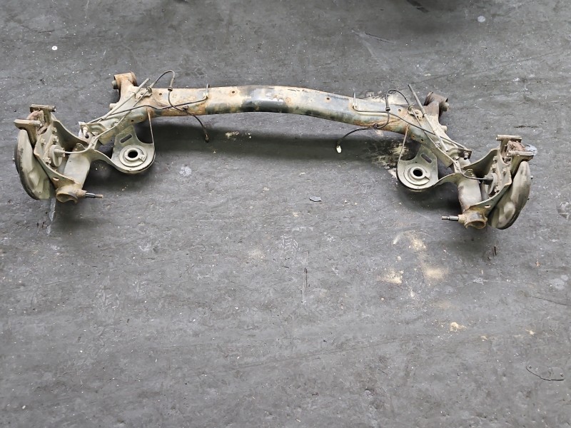 Tylna belka oś tył Suzuki Sx4 I 06- 1.6 16v