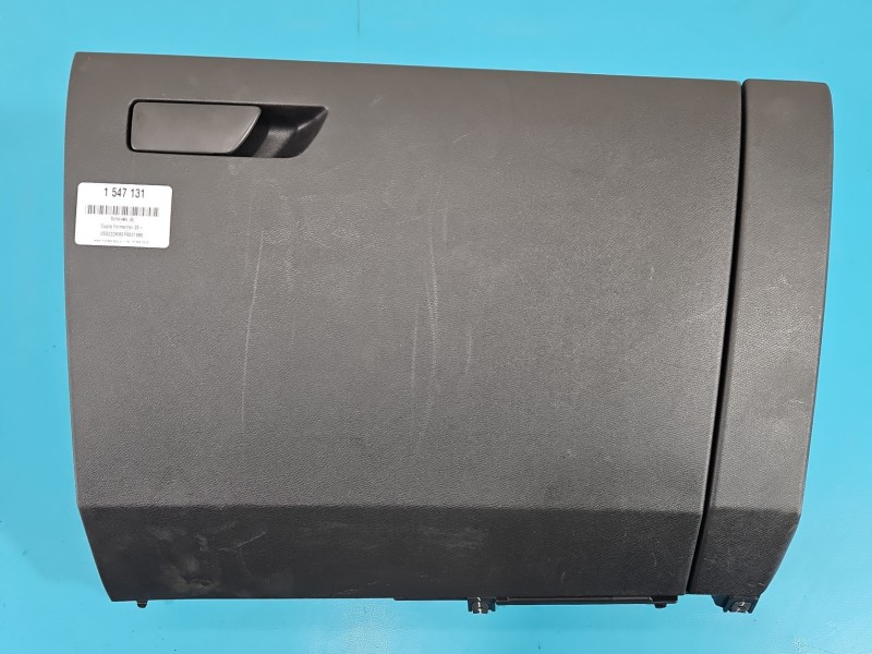 Schowek pasażera Cupra Formentor EUROPA