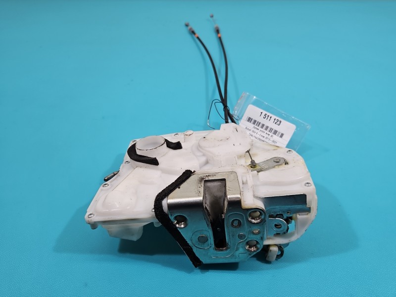 Zamek przód lewy 82202-61MA2 Suzuki Sx4 S-Cross 13-21 EUROPA Suzuki, 7pin