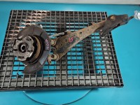 Piasta koła tył lewa zwrotnica łożysko Toyota Rav4 IV 2.0 D4D