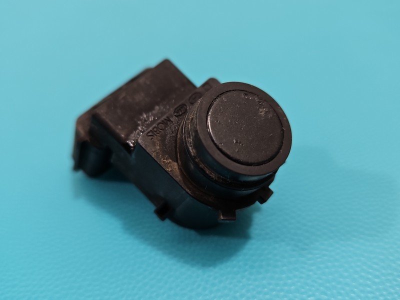 Czujnik parkowania PDC Kia Optima IV 15-20 95720-D3000, 95720-D3000ABP czarny Czujnik parkowania PDC Kia Optima IV 15-20 95720-D3000, 95720-D3000ABP czarny