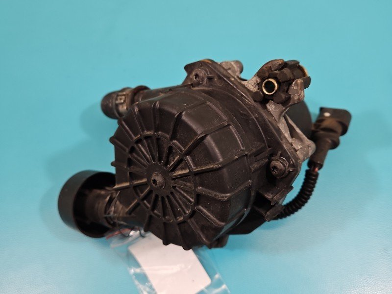 Pompka powietrza wtórnego Peugeot 307 9639450180 2.0 16V
