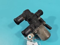 Pompka obiegu wody pompa Audi A4 B9 2.0 TDI 5Q0906457L