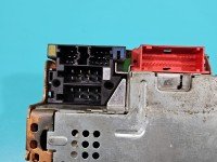Radio fabryczne Renault Espace IV 8200205833 radioodtwarzacz