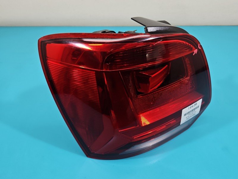 Lampa tył lewa Vw Polo V 6R 09- HB Lampa tył lewa Vw Polo V 6R 09- HB
