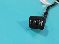 Gniazdo USB Fiat Freemont 68068292AA