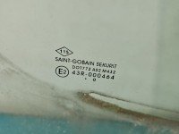 Szyba drzwi przód prawa Opel Movano II HB