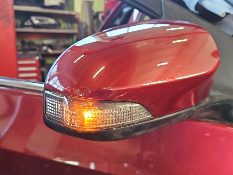 Lusterko prawe Toyota Corolla E16 E18 13- 3T3 EUROPA / Lakier: 3T3 / 7pin europa