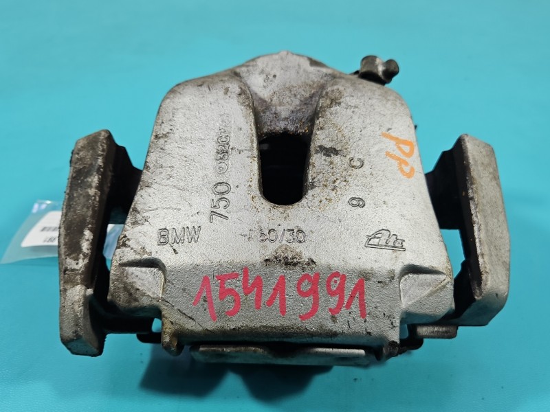 Zacisk przód prawy BMW X6 E71 3.0d