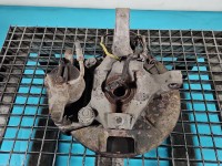 Zwrotnica prawa piasta przód 3.3 V6 Dodge Caravan V 07-20