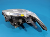 Reflektor prawy lampa przód Mazda Mpv II EUROPA