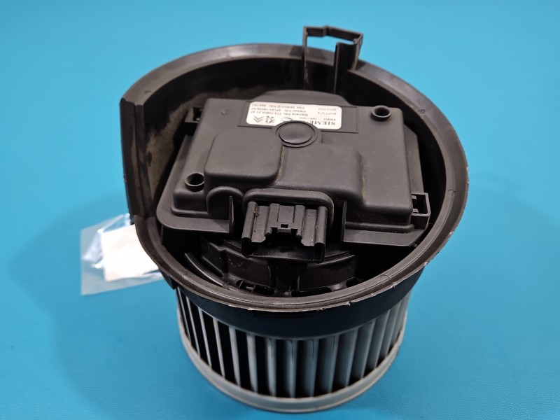 Dmuchawa nawiewu wentylator Peugeot 407 7737080501 EUROPA