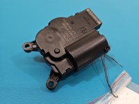 Zamek przód lewy AUDI A6 C7 EUROPA Producent części: Audi, 6pin 8J1837015D