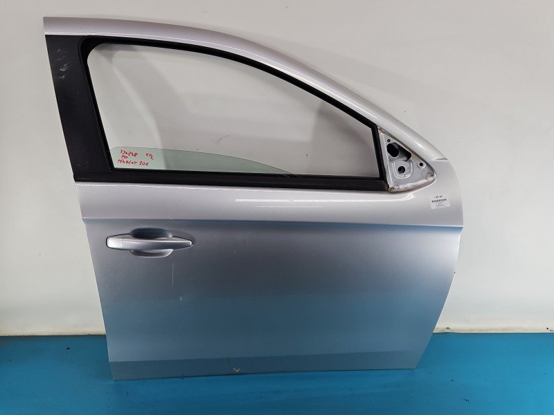 DRZWI PRZÓD PRAWE PASAŻERA Peugeot 301 4d srebrny EZRC