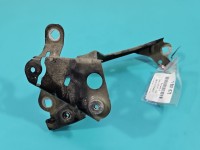 Mocowanie uchwyt błotnika lewy przód BMW G30 7349617
