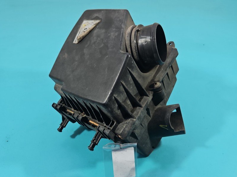 Obudowa filtra powietrza Fiat Linea 51796536, 55703454 1.4 T Obudowa filtra powietrza Fiat Linea 51796536, 55703454 1.4 T