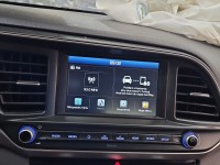 Radio fabryczne Hyundai Elantra VI 15-20 radioodtwarzacz